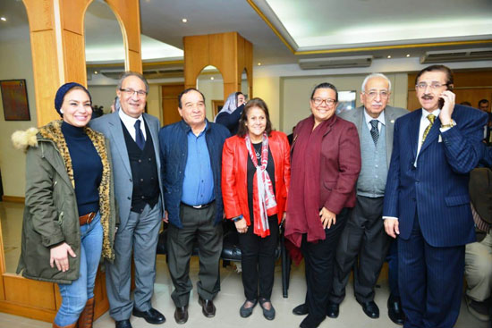 جامعة مصر للعلوم والتكنولوجيا تحتفل بحصول كلية الصيدلة على شهادة الاعتماد (2)