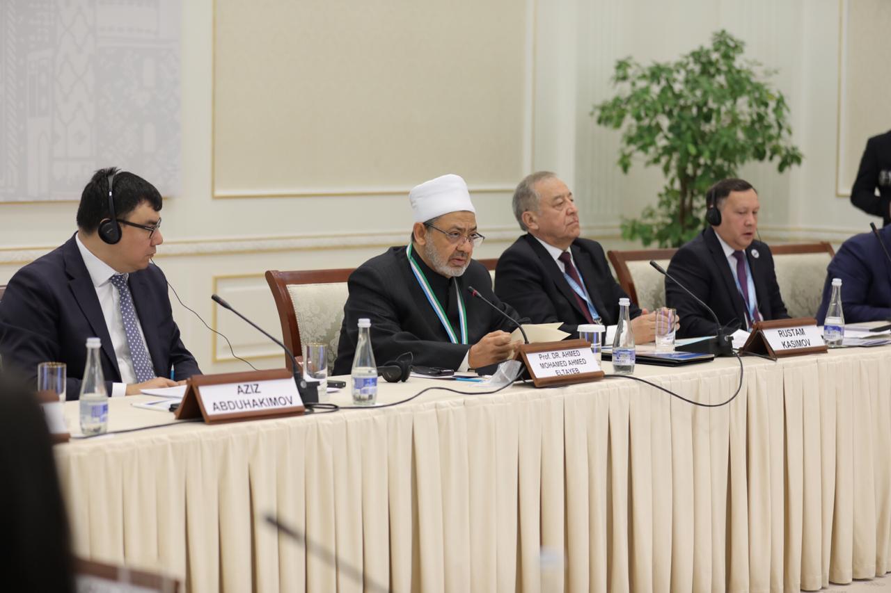 شيخ الأزهر بمؤتمر الماتريدي الدولي في أوزبكستان (4)