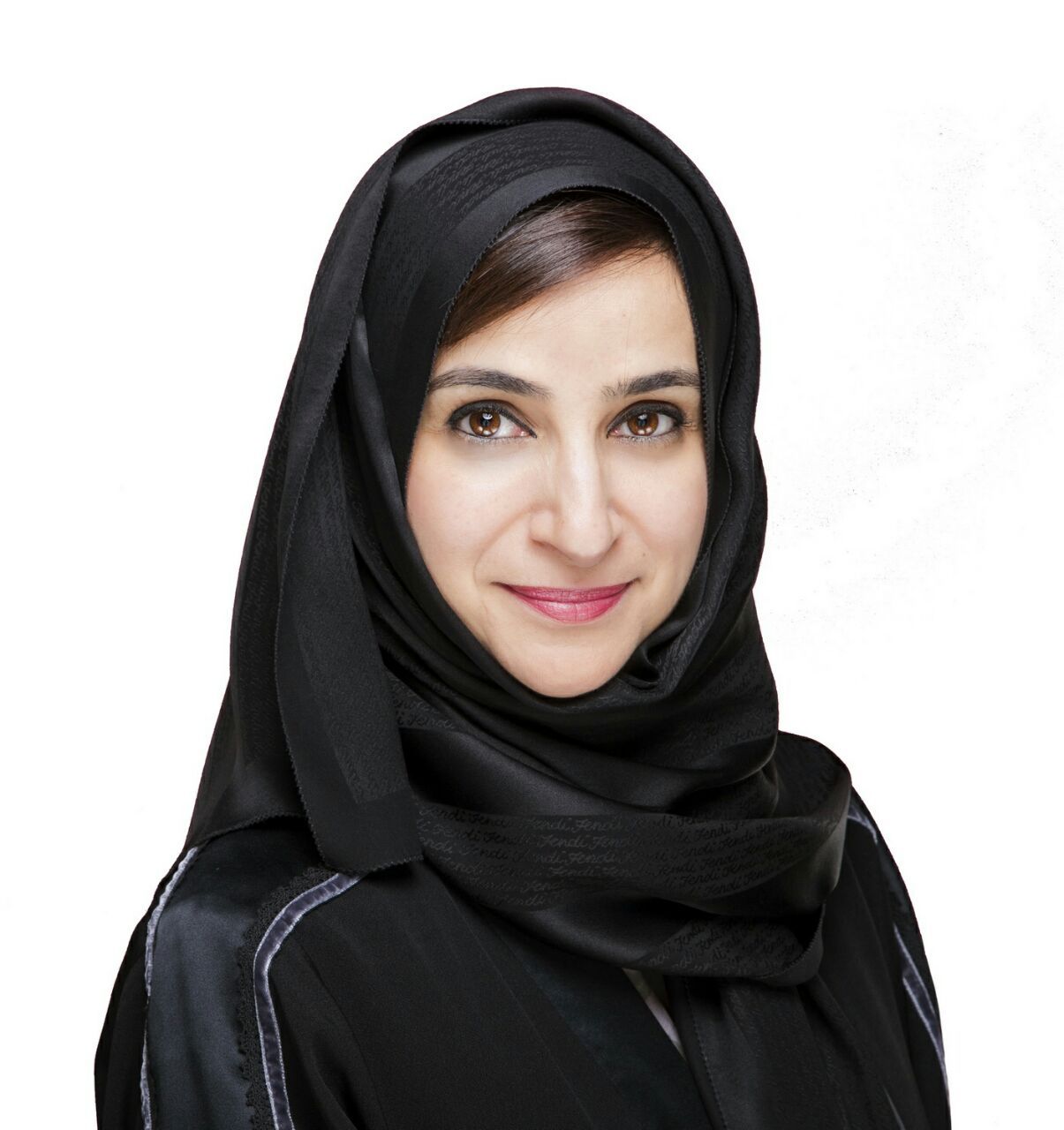 جميلة بنت سالم المهيري وزيرة دولة لشؤون التعليم