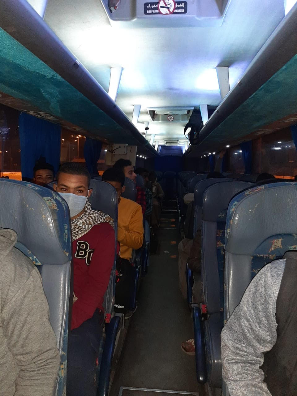 نقل ركاب 4 قطارات قادمة من اسوان والاقصر للقاهرة بعد الحظر   (2)
