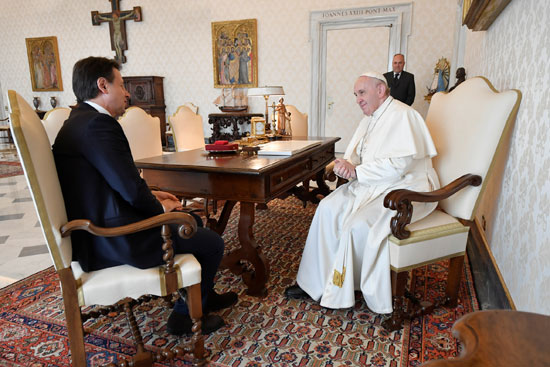 البابا فرنسيس يلتقى رئيس وزراء إيطاليا  (2)