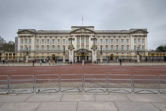 قصر باكنغهام ، لندن