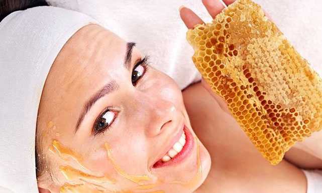 وصفات طبيعية للوجه بالعسل (2)