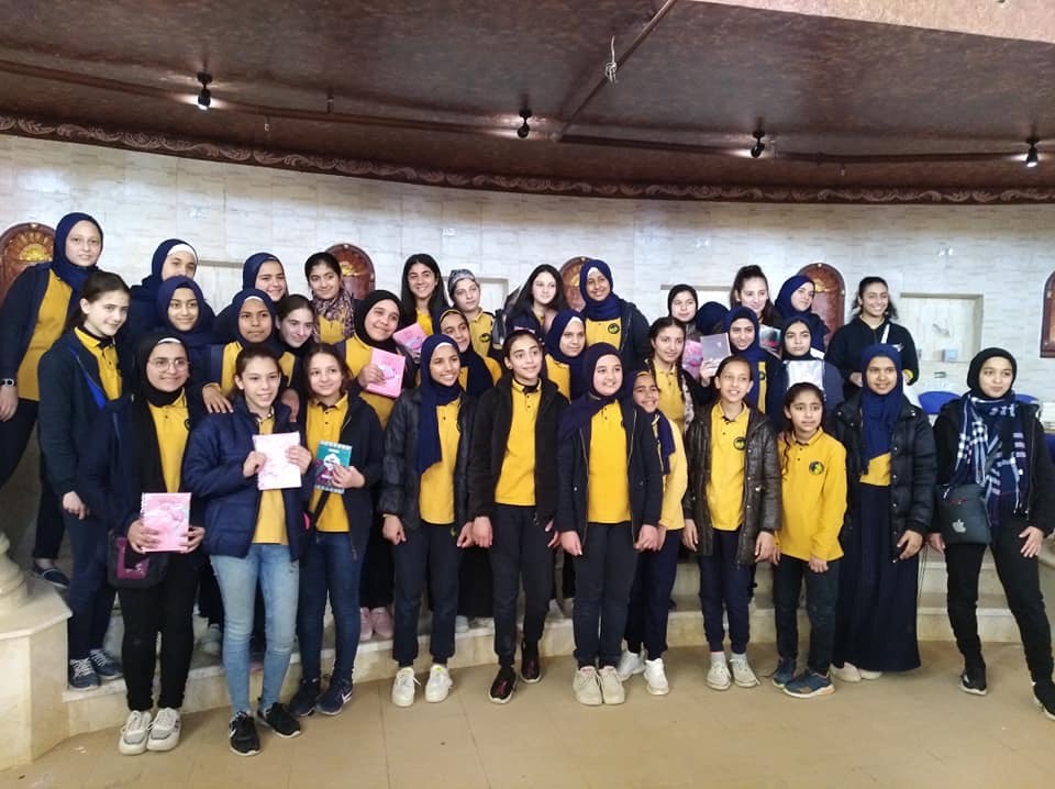 طلاب مدارس شمال سيناء يتوافدون على معرض العريش للكتاب (5)