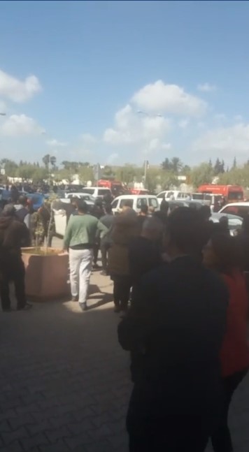 إرهابى يفجر نفسه قرب السفارة الأميركية فى العاصمة التونسية (1)