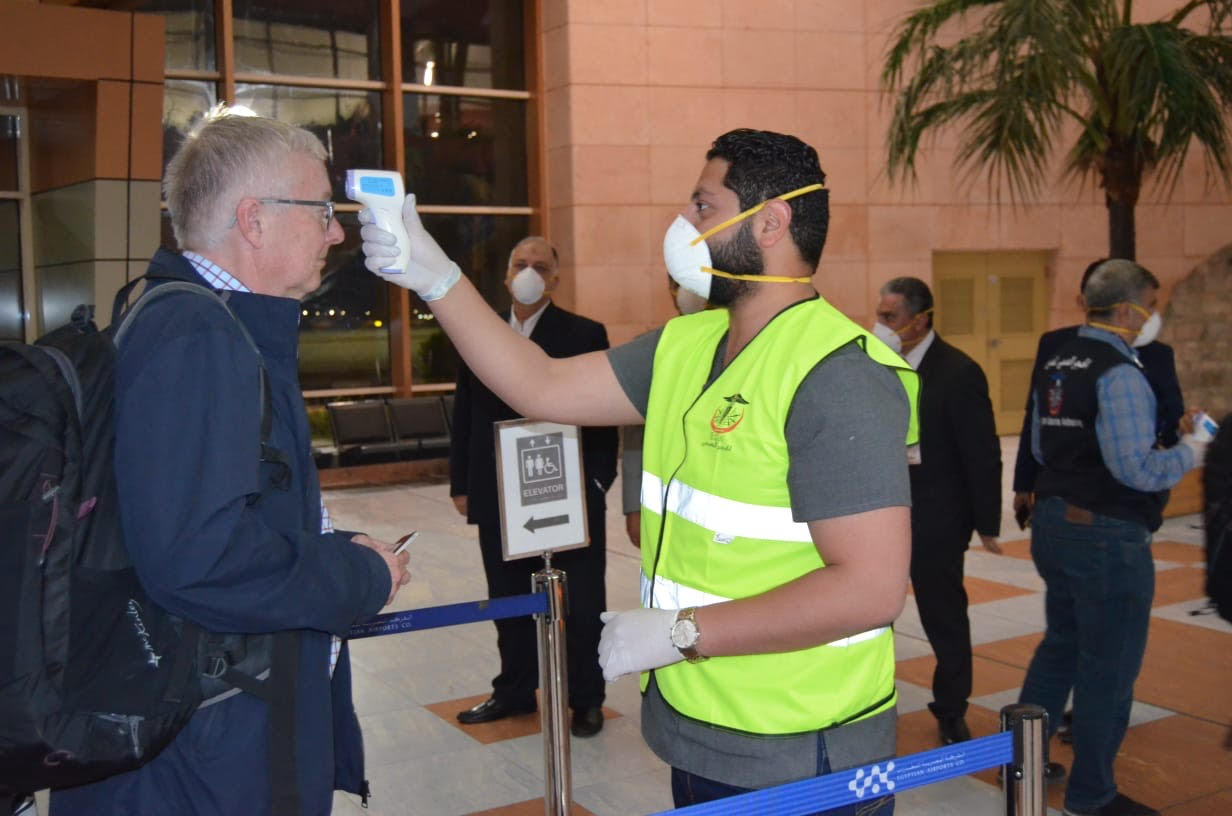  إجراءات مطار شرم الشيخ للحد من انتشار فيروس كورونا (1)