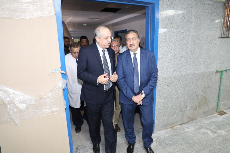 محافظ المنوفية ورئيس الهيئة العام للمستشفيات يتفقدون مستشفى شبين الكوم (6)
