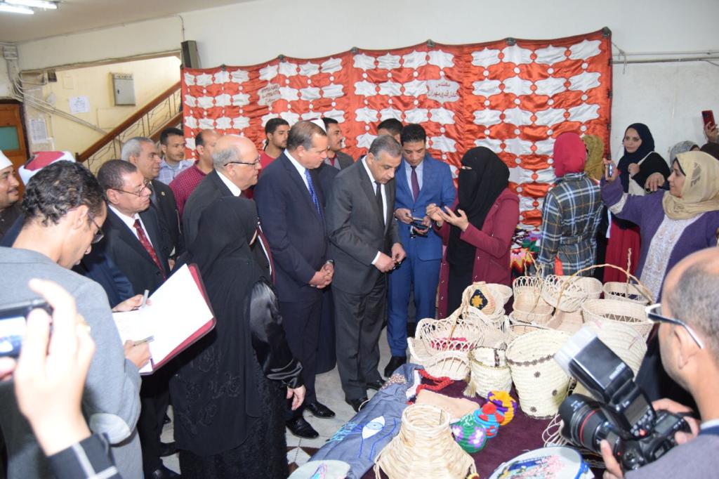 افتتاح نموذج لمحاكاة مجلس الوزراء بكلية الدراسات الإسلامية فى جامعة سوهاج (2)