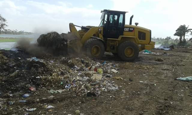 رفع 275 طن قمامة ومخلفات صلبة فى حملة نظافة بالمنيا (1)