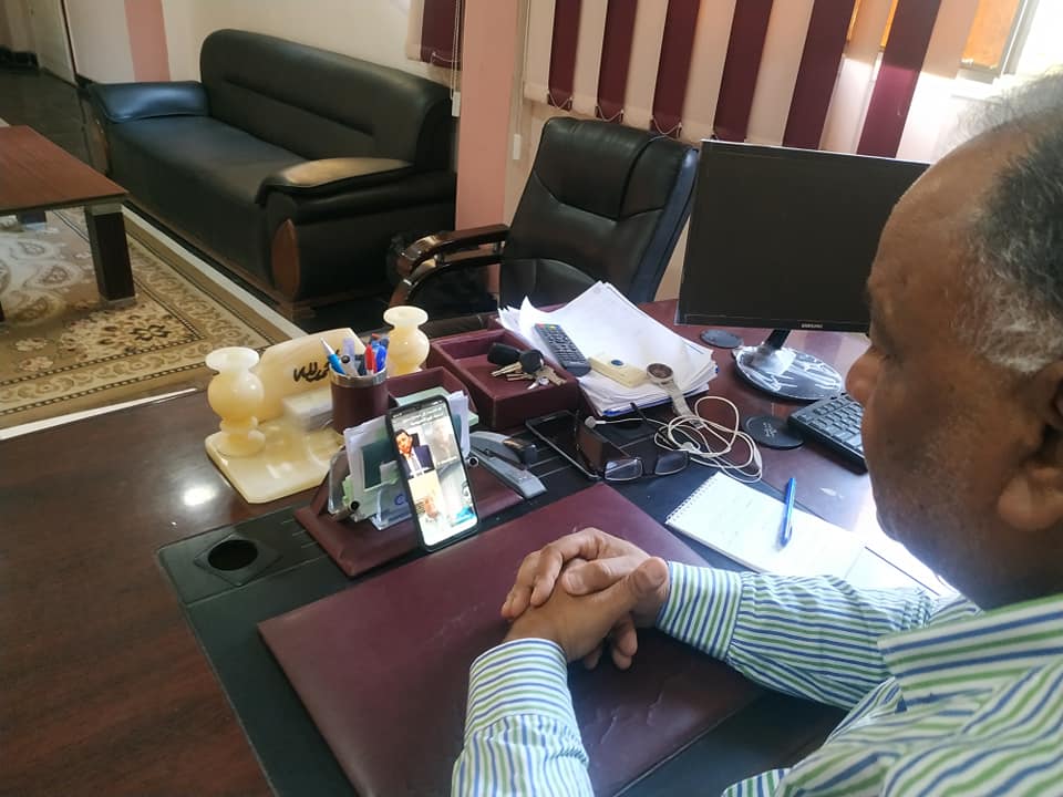 إجتماع مع الوزير أونلاين لمتابعة مشروعات دعم الشباب إجتماع مع الوزير أونلاين لمتابعة مشروعات دعم الشباب