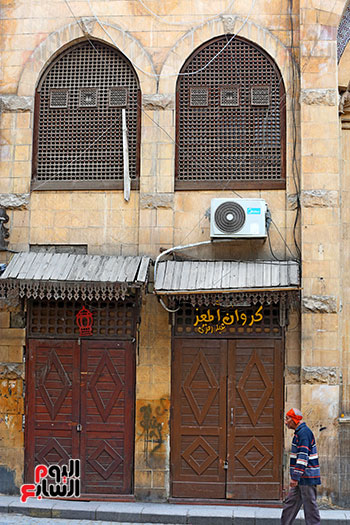 سارع المعز (9)