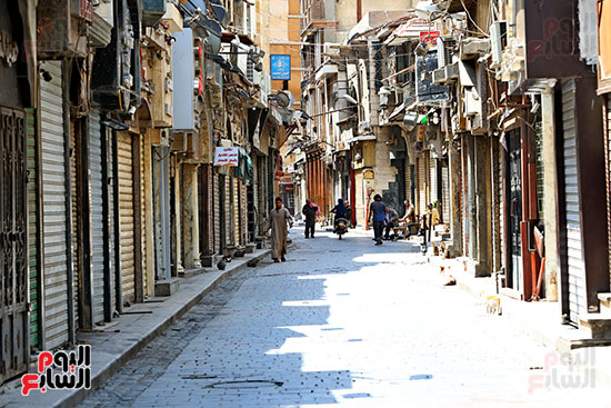 اغلاق محلات شارع المعز (9)