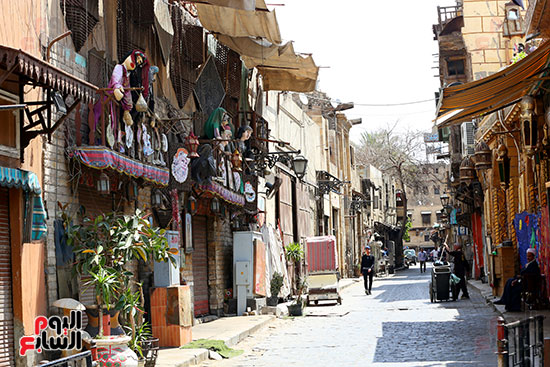 سارع المعز (1)