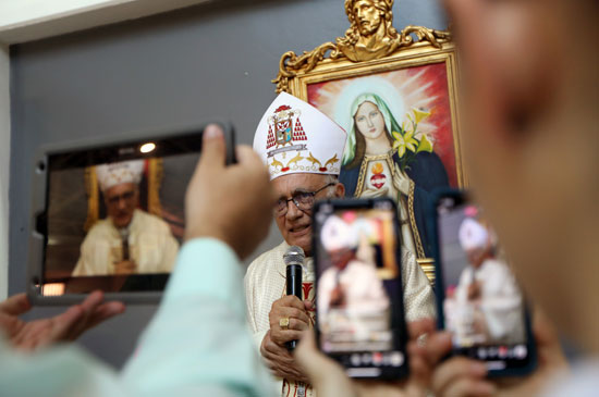 عبر انستجرام كاردينال فنزويلا يقيم قداس عيد القيامة