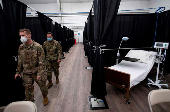 جنود-امريكان-في-زيارة-لاحدى-مستشفيات-نيويورك