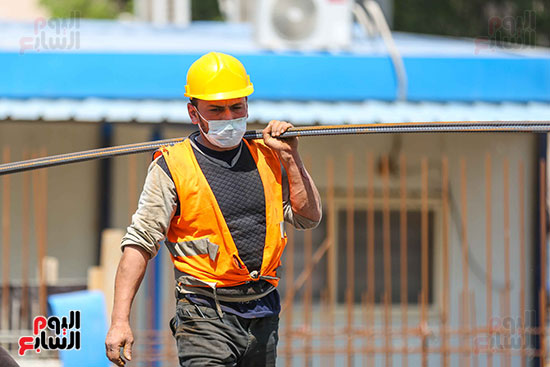 إجراءات وقائية لحماية عمال مشروع تطوير مثلث ماسبيرو (16)