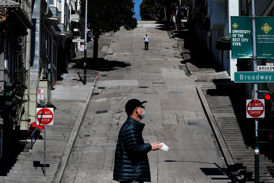 أحد شوارع سان فرانسيسكو بولاية كاليفورنيا