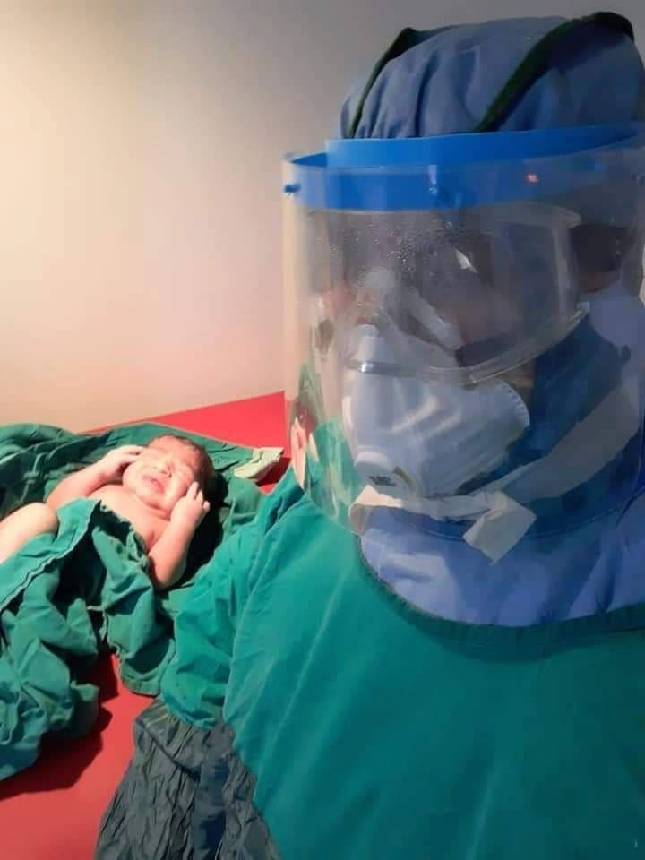 أول مولود داخل مستشفى العزل الصحى بإسنا