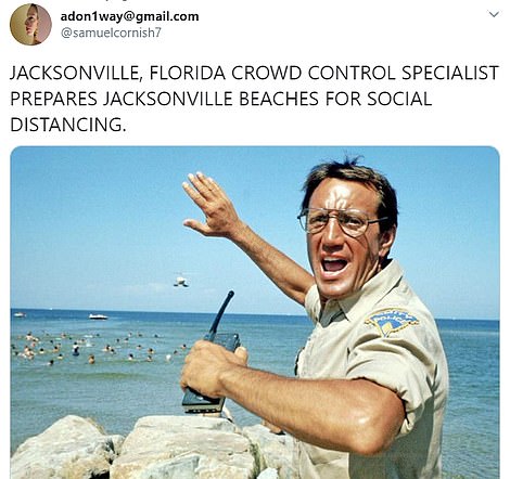  شاطىء فلوريدا يزدحم بالناس فى 30 دقيقة بعد إعادة فتحه (8)