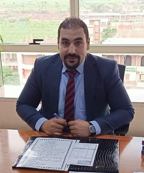 الدكتور أحمد بسيونى مدير مستشفى أرمنت التخصصى
