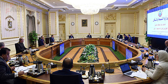 اجتماع اللجنة العليا لادارة ازمة كورونا  (3)