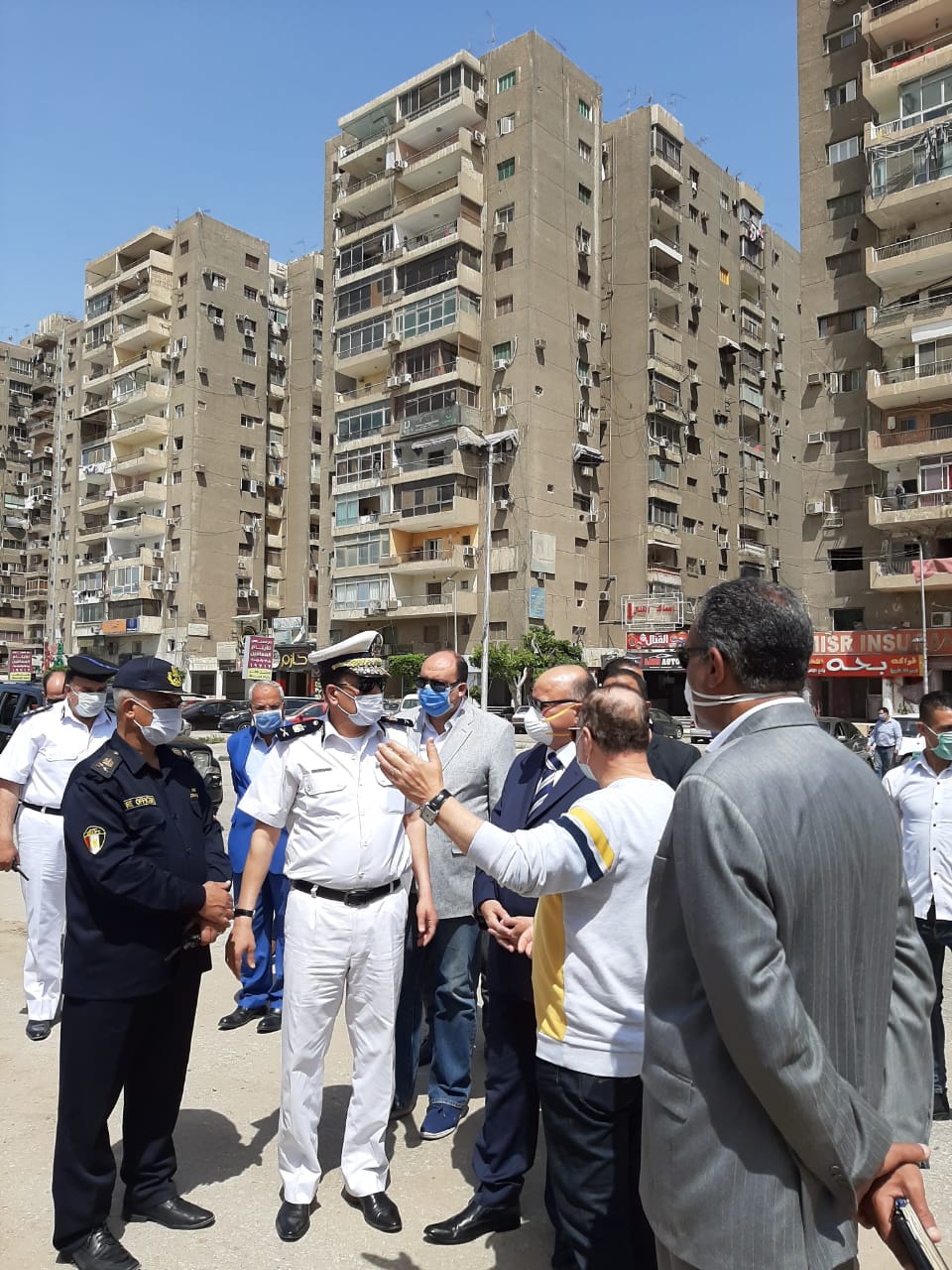 محافظ القاهرة يتفقد شوارع العاصمة لمتابعة الالتزام بقرارت شم النسيم (5)