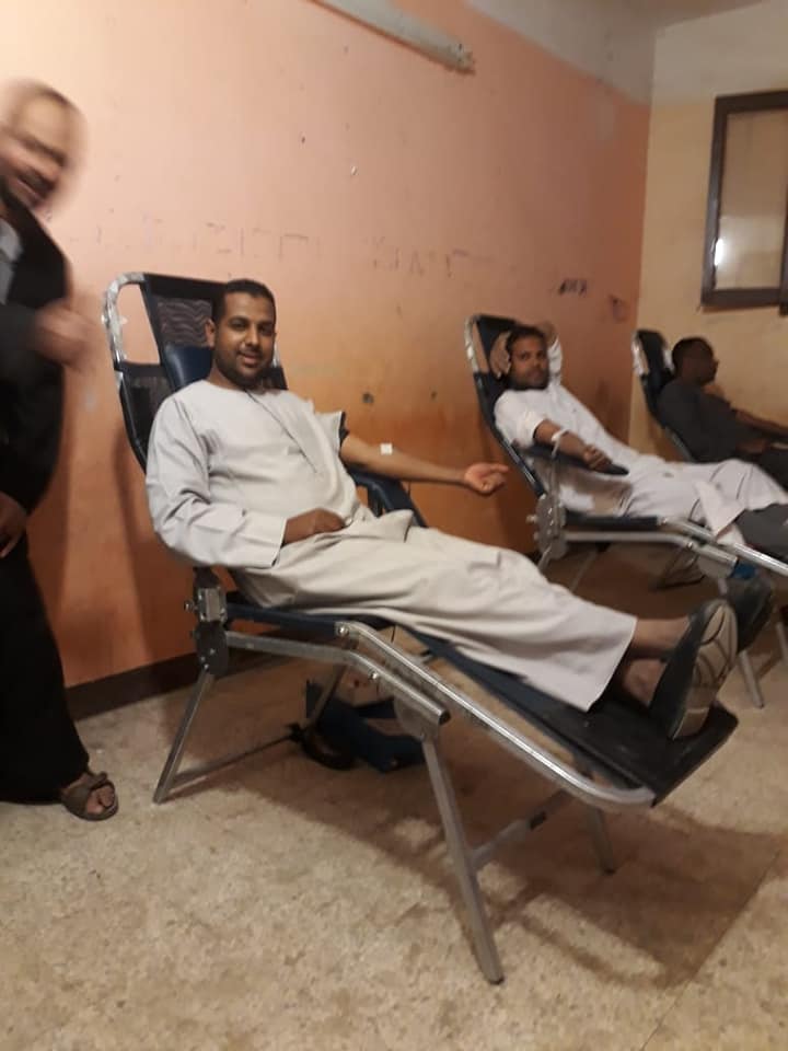 1 شباب الاقصر يواصلون حملات التبرع بالدم لدعم المرضى