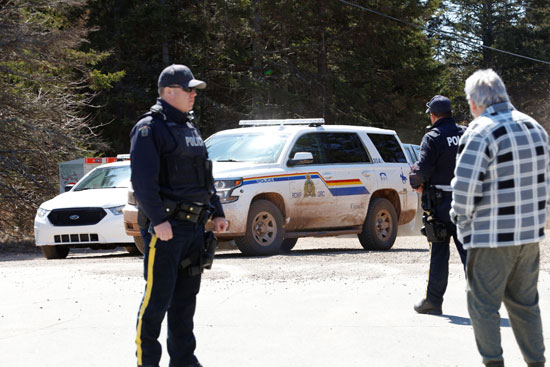 الشرطة الكندية بموقع المطاردة