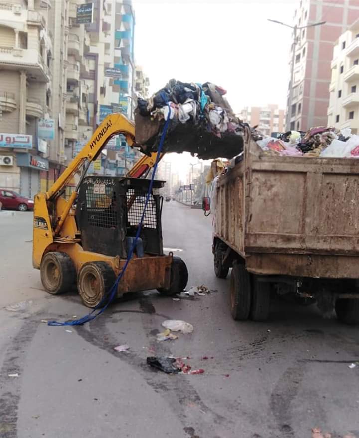 رفع القمامة ونظافة وتطهير شوارع الشرقية (4)