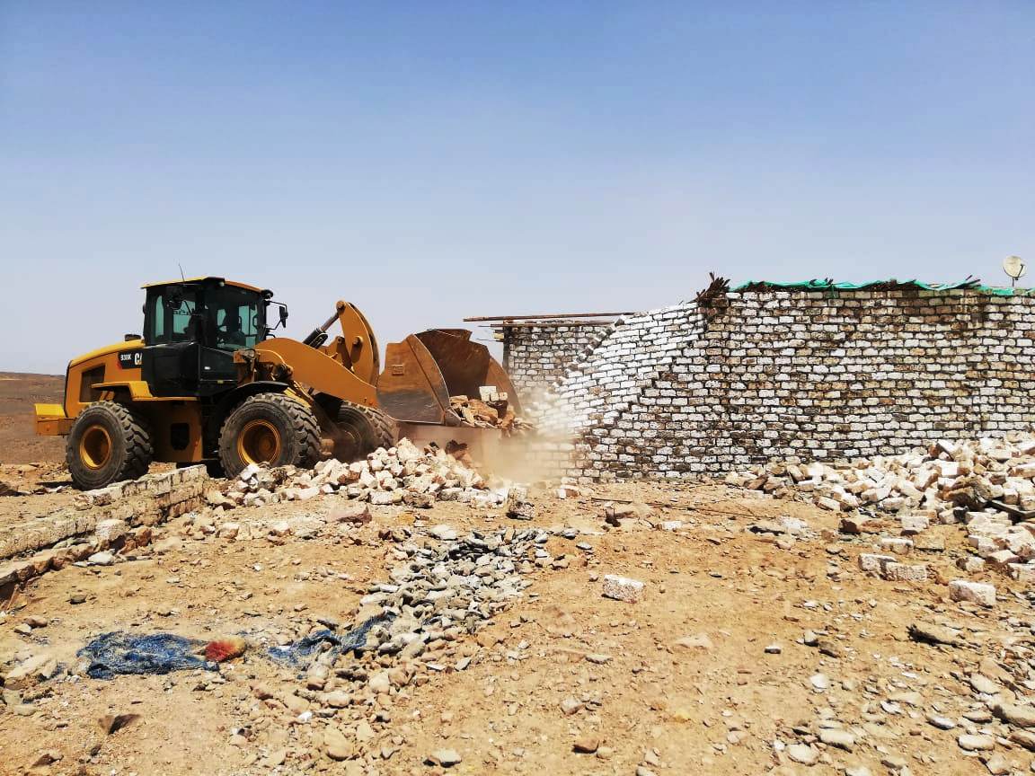 إزالة 371 حالة تعد على الأراضى الزراعية بأسوان وجنوب سيناء (4)