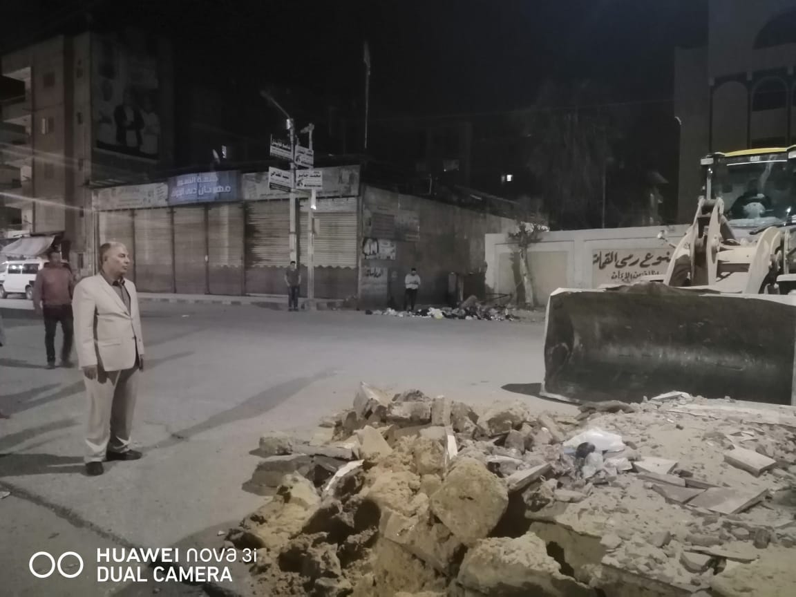 صور رفع الأكشاك بشارع الدراسات بالمنصورة للتوسعة وحملات لإزالة القمامة اليوم السابع