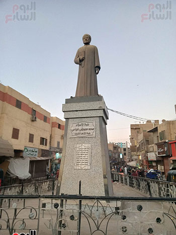 تمثال الإمام المراغى شيخ الأزهر (7)