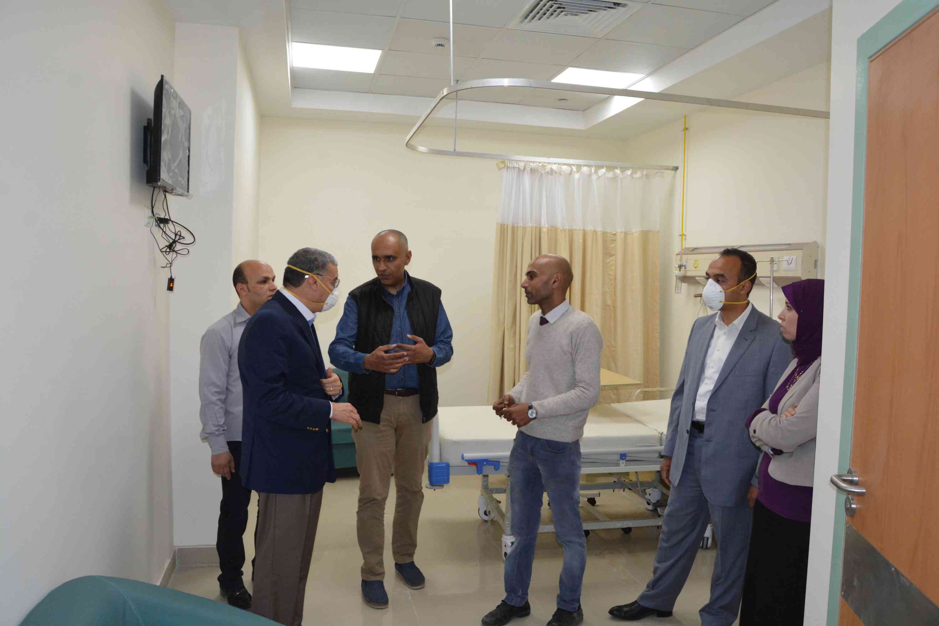  محافظ المنيا يفتتح مستشفى ملوى العام (3)