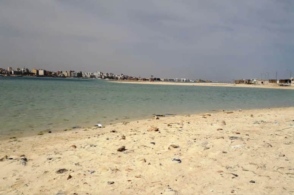 محافظة مطروح تواصل غلق الشواطئ ومنع التجمعات  (2)