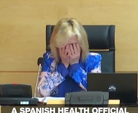 وزيرة الصحة الاسبانية فى الاجتماع