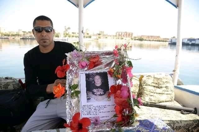 1 إنسانية شاب مصرى بوضع صورة ألمانى متوفى بكورونا