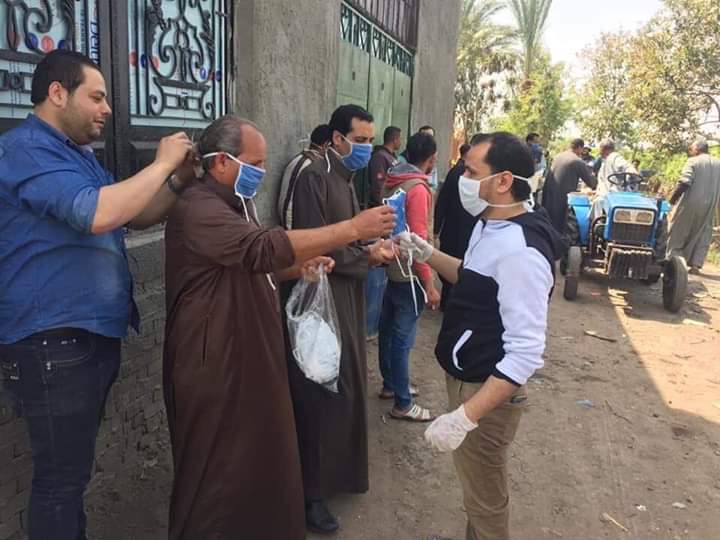 توزيع الماسكات توزيع الماسكات