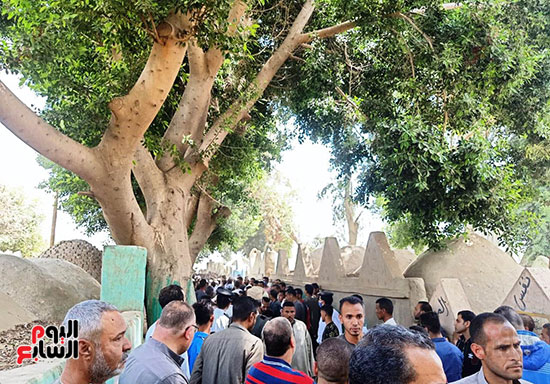 جنازة مهيبة للشهيد مجند محمود عادل في محافظة بنى سويف (2)