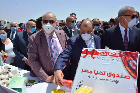 صندوق تحيا مصر يطلق قافلة مواد غذائية ومطهرات (9)