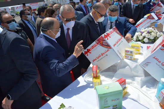 صندوق تحيا مصر يطلق قافلة مواد غذائية ومطهرات (20)