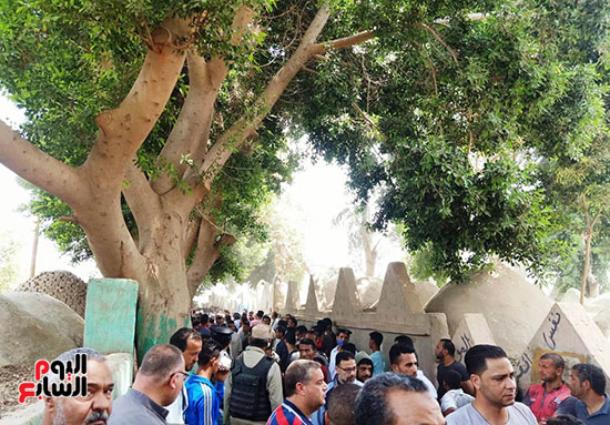 جنازة مهيبة للشهيد مجند محمود عادل في محافظة بنى سويف (1)