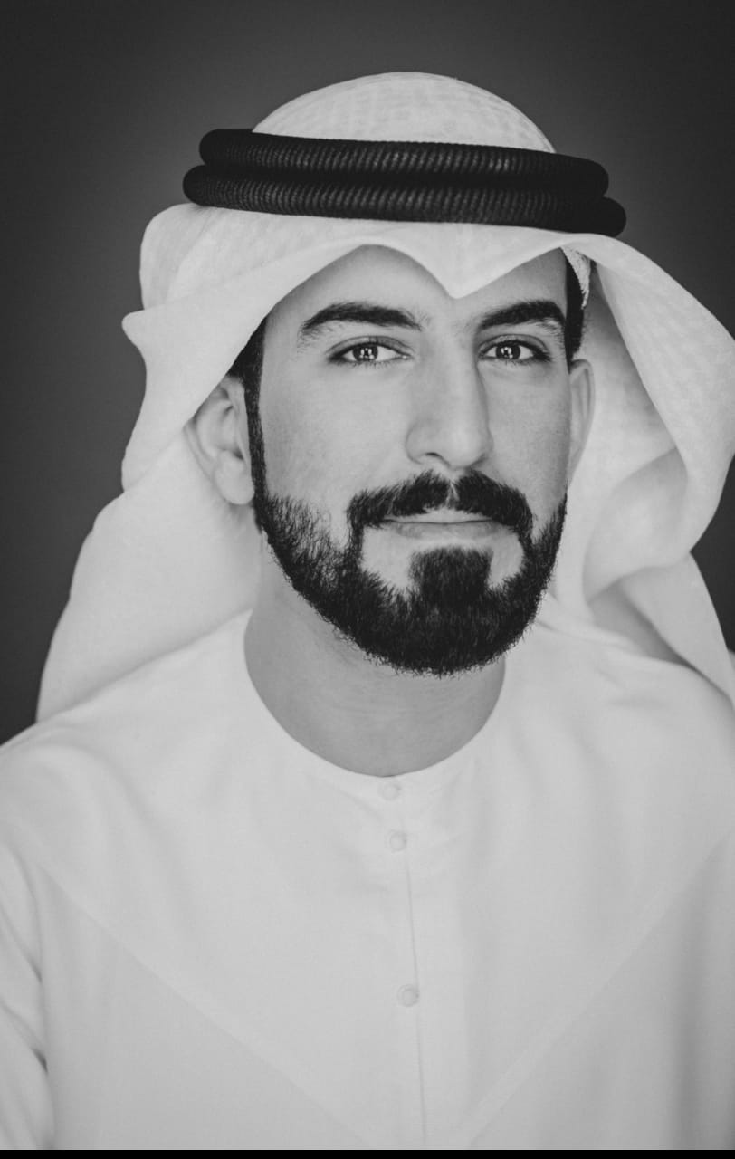 الإعلامى الإماراتى أحمد اليماحى (1)