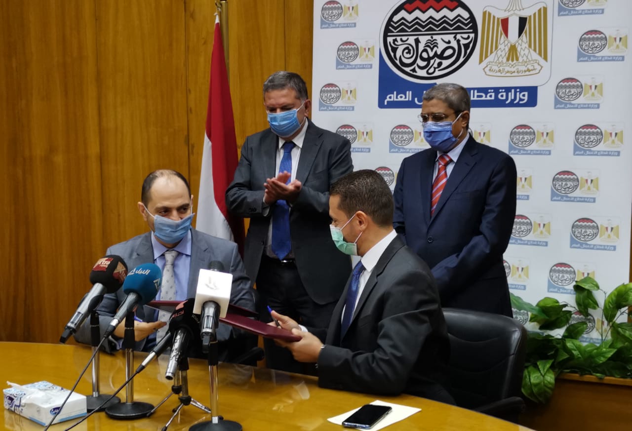 هشام توفيق يشهد توقيع البرتوكول