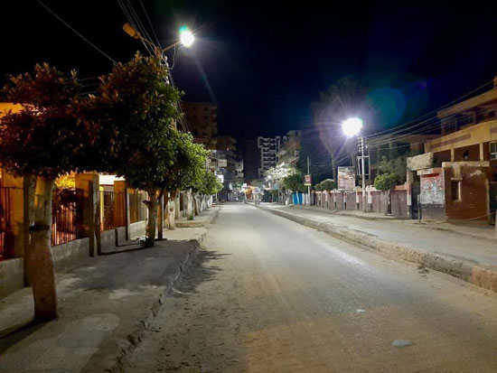 التزام المواطنين خلال ساعات الحظر (3)