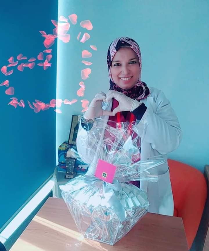 دكتورة مرفت السيد