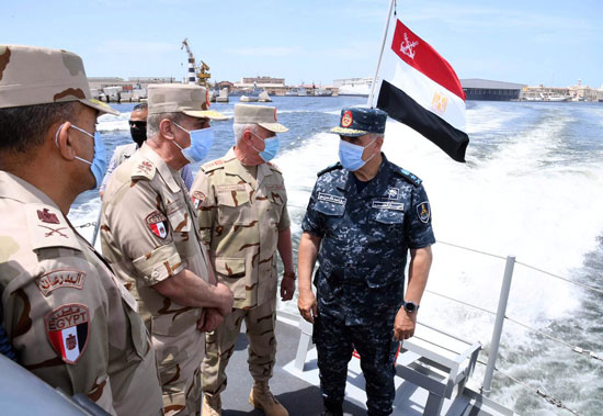 وزير الدفاع يدشن الفرقاطة الشبحية الأقصر بالأسطول البحرى المصرى (1)