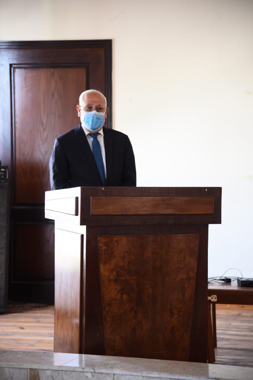 لقاء المحافظ بالمدينة الشبابية مع أطقم أطباء (7)