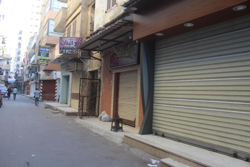  غلق المحال خلال اليوم الـ52 من أيام الحظر (2)