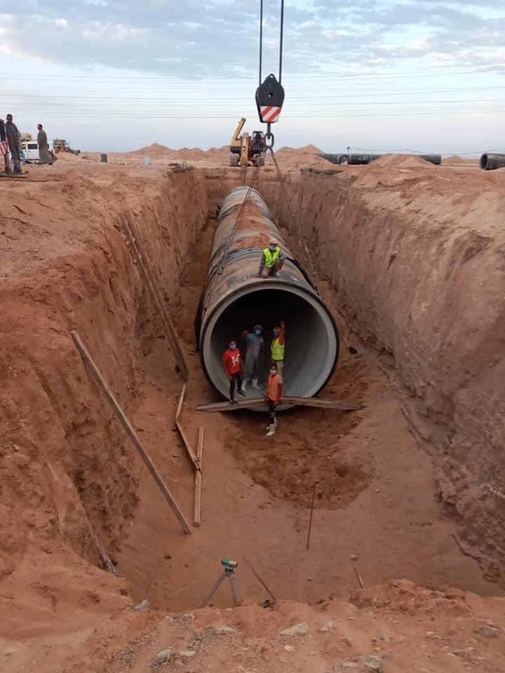 جانب من أعمال خطوط الطرد بمدينة الغردقة (2)