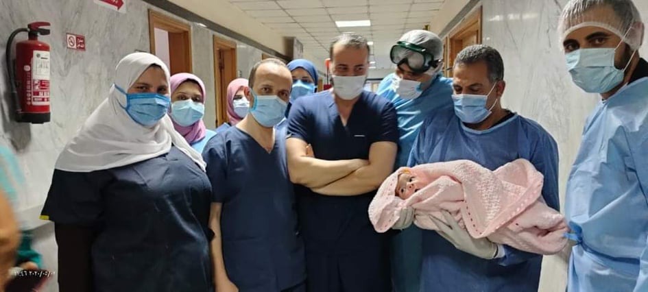 أصغر طفل مصرى ينتصر على فيروس كورونا عمره 38 يوما
